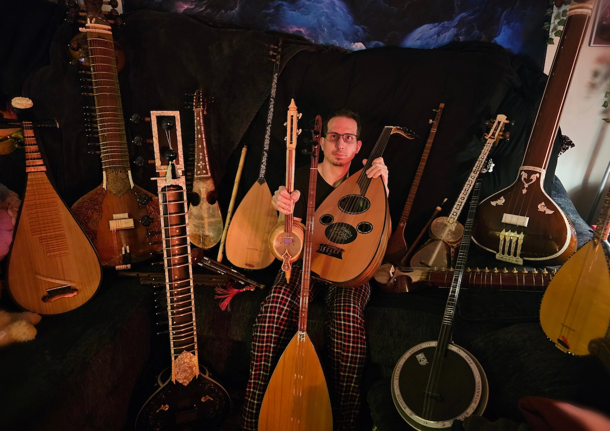 Hunter with instruments